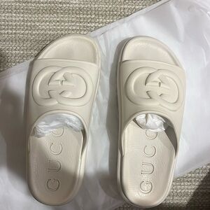 Women’s Gucci Platform Wedge Rubber Slide Sandals Size 38